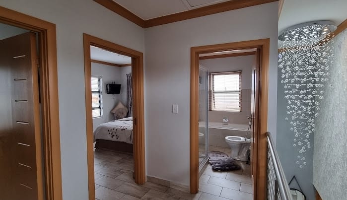 0 Bedroom Property for Sale in Thatchfield Ridge Gauteng