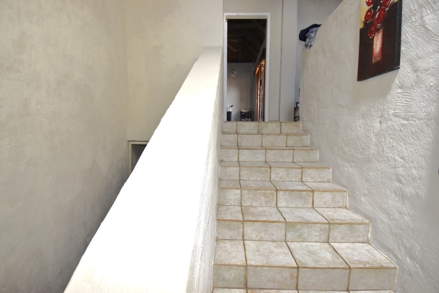 4 Bedroom Property for Sale in Helderkruin Gauteng