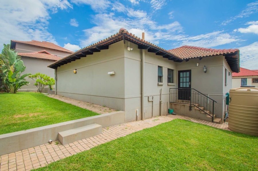 2 Bedroom Property for Sale in North Riding Gauteng