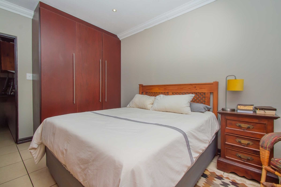 2 Bedroom Property for Sale in North Riding Gauteng