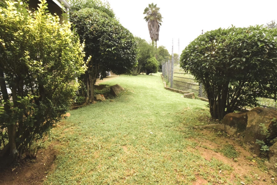 2 Bedroom Property for Sale in Sonneglans Gauteng
