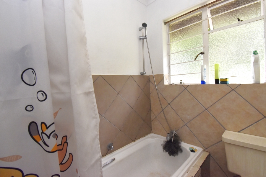 2 Bedroom Property for Sale in Sonneglans Gauteng