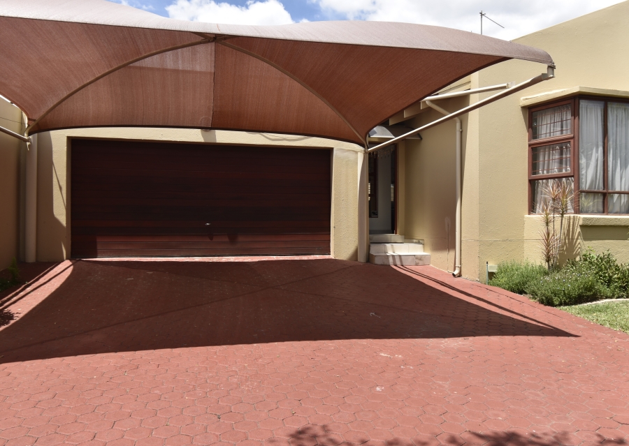 3 Bedroom Property for Sale in North Riding Gauteng