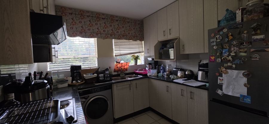 2 Bedroom Property for Sale in Weltevreden Park Gauteng