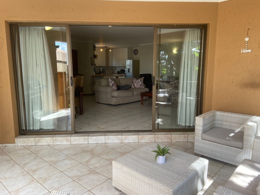 To Let 3 Bedroom Property for Rent in North Riding Gauteng