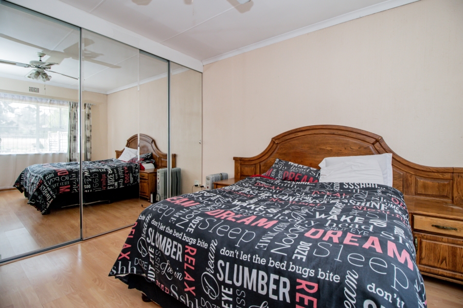 2 Bedroom Property for Sale in Meredale Gauteng