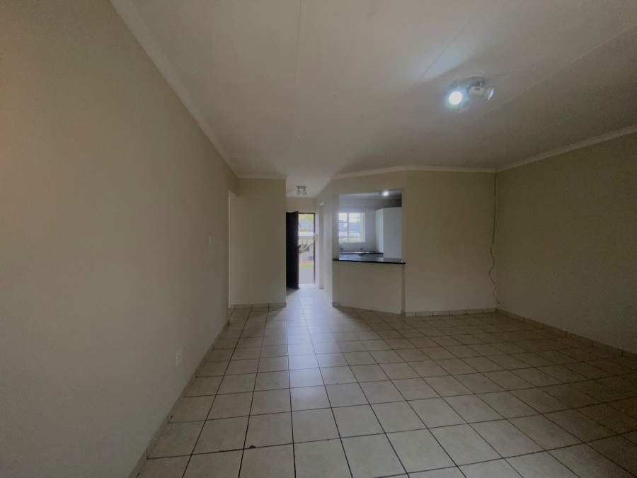 2 Bedroom Property for Sale in Sundowner Gauteng