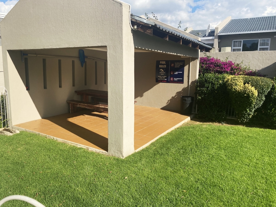2 Bedroom Property for Sale in Sundowner Gauteng