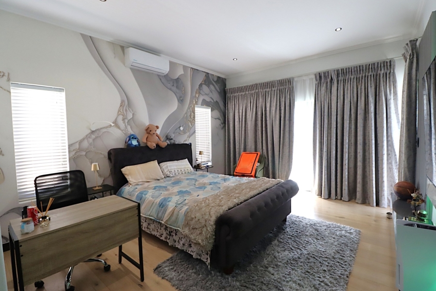 3 Bedroom Property for Sale in Bryanston Gauteng