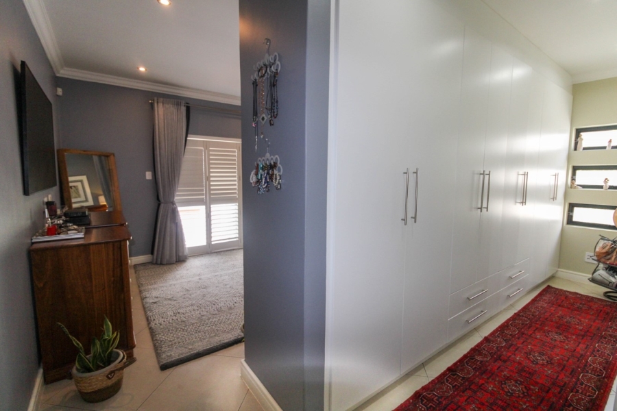 3 Bedroom Property for Sale in Bryanston Gauteng