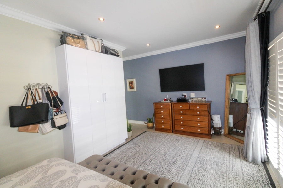 3 Bedroom Property for Sale in Bryanston Gauteng