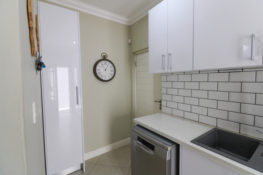 3 Bedroom Property for Sale in Bryanston Gauteng