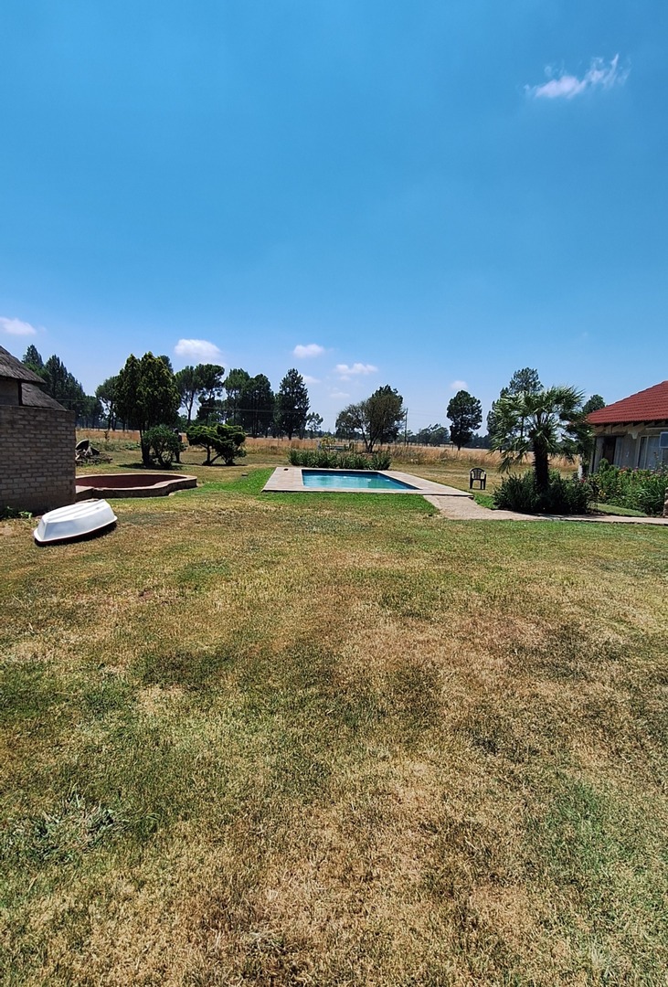 4 Bedroom Property for Sale in Theoville Gauteng