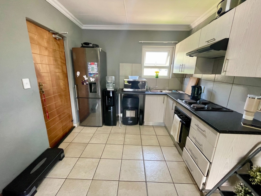 2 Bedroom Property for Sale in Montana Gauteng