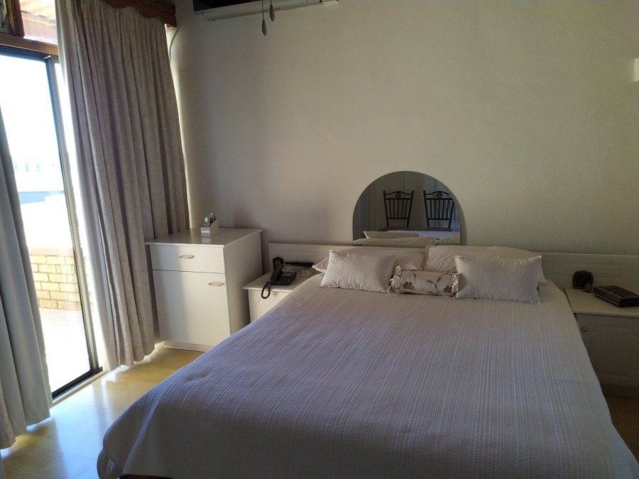 3 Bedroom Property for Sale in Geduld Gauteng