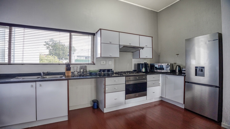 2 Bedroom Property for Sale in Broadacres Gauteng