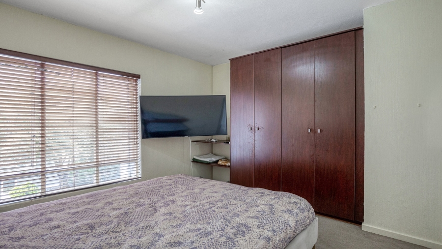 2 Bedroom Property for Sale in Broadacres Gauteng