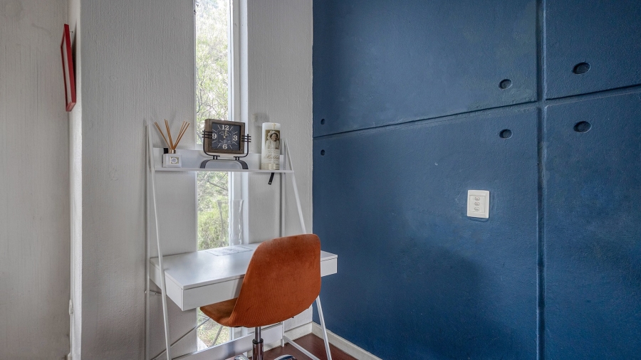 2 Bedroom Property for Sale in Broadacres Gauteng