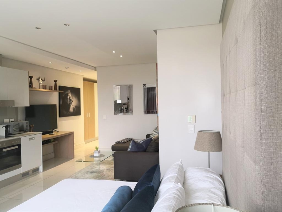 To Let 1 Bedroom Property for Rent in Sandown Gauteng