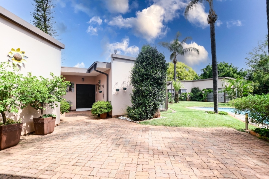 4 Bedroom Property for Sale in Doornpoort Gauteng