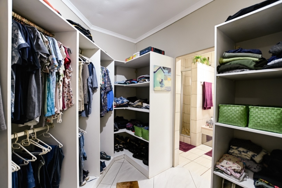 4 Bedroom Property for Sale in Doornpoort Gauteng