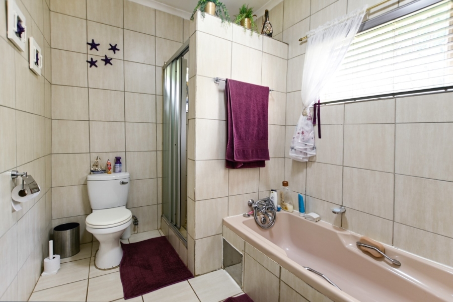 4 Bedroom Property for Sale in Doornpoort Gauteng