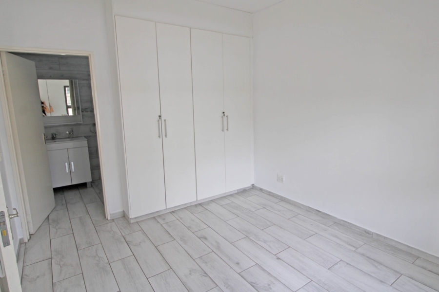 2 Bedroom Property for Sale in Bryanston West Gauteng