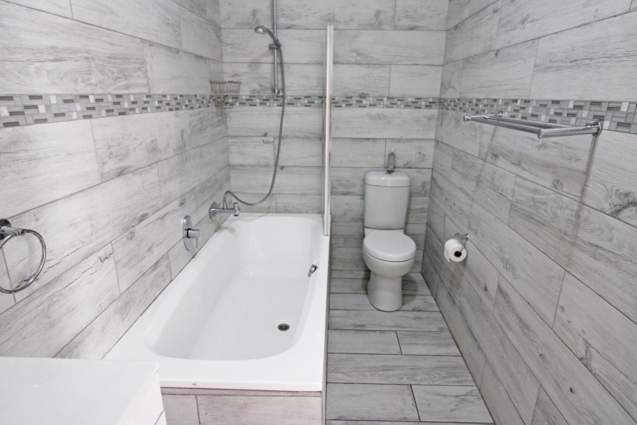 2 Bedroom Property for Sale in Bryanston West Gauteng