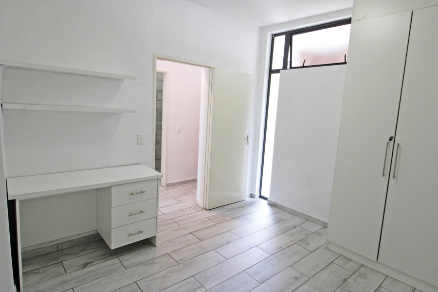 2 Bedroom Property for Sale in Bryanston West Gauteng