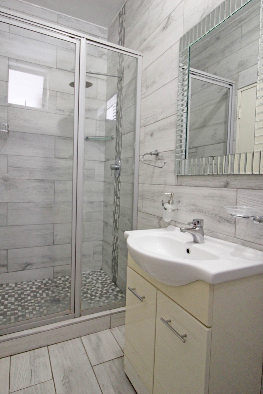 2 Bedroom Property for Sale in Bryanston West Gauteng