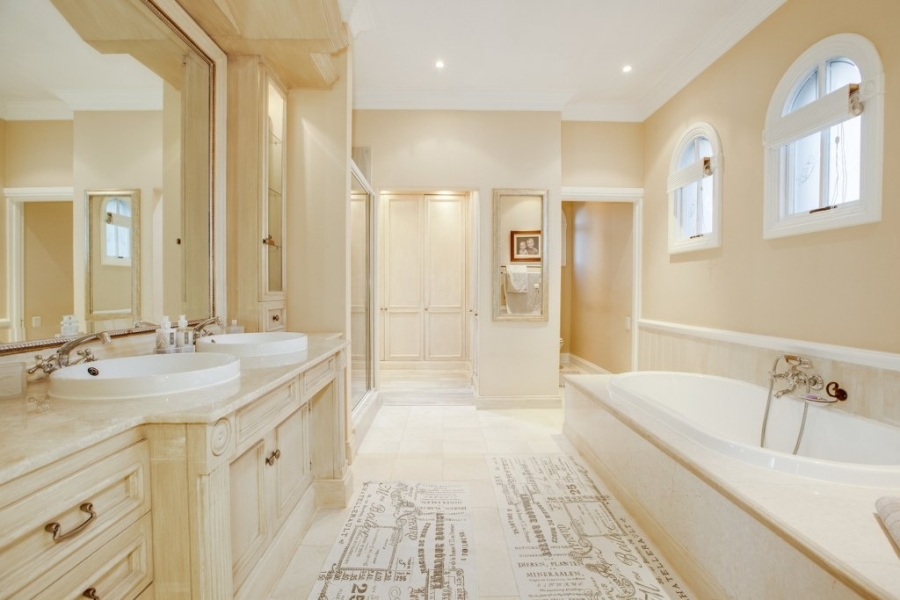 6 Bedroom Property for Sale in Dainfern Golf Estate Gauteng