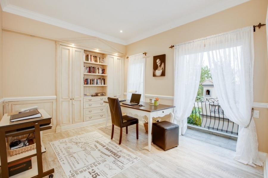 6 Bedroom Property for Sale in Dainfern Golf Estate Gauteng