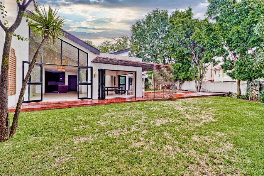 4 Bedroom Property for Sale in Dainfern Golf Estate Gauteng