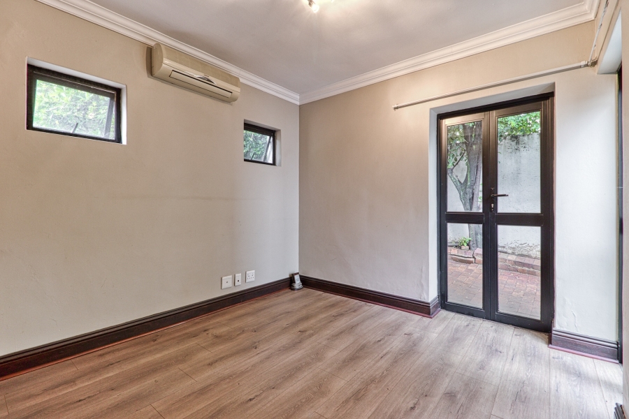 4 Bedroom Property for Sale in Dainfern Golf Estate Gauteng