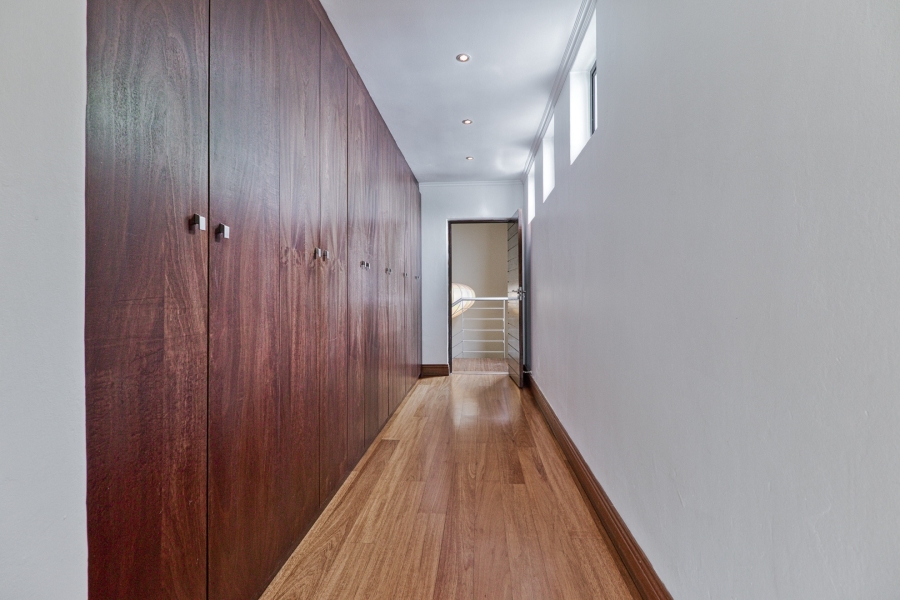 4 Bedroom Property for Sale in Dainfern Golf Estate Gauteng