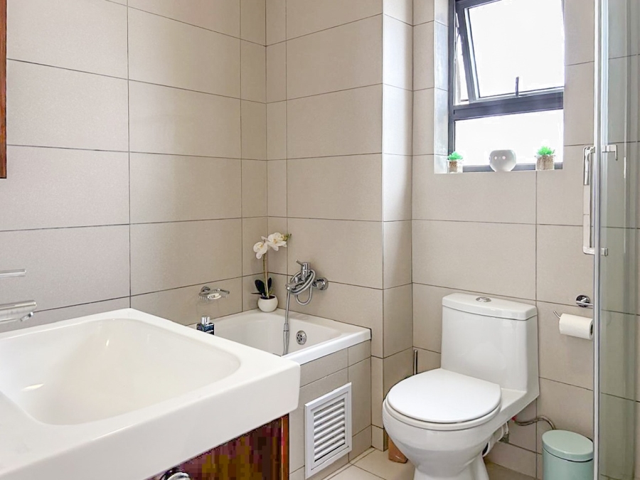 2 Bedroom Property for Sale in Fourways Gauteng