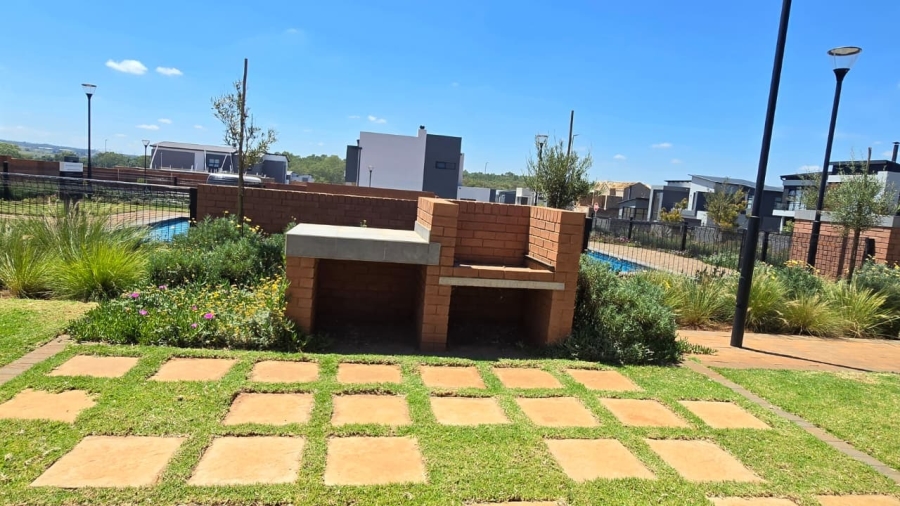 4 Bedroom Property for Sale in Fountainbrook Estate Gauteng