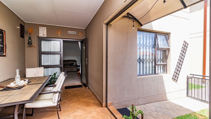 2 Bedroom Property for Sale in Brentwood Park Gauteng