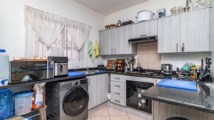 2 Bedroom Property for Sale in Brentwood Park Gauteng