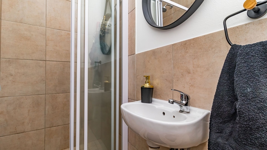 2 Bedroom Property for Sale in Brentwood Park Gauteng