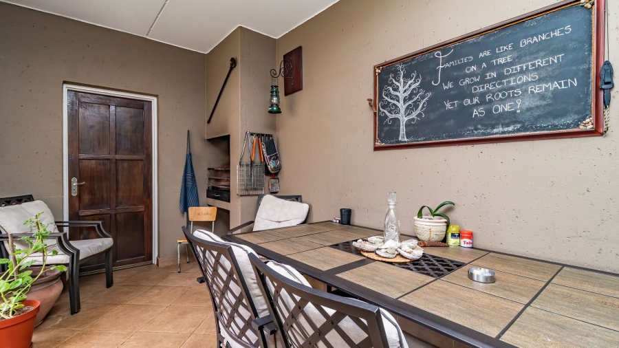 2 Bedroom Property for Sale in Brentwood Park Gauteng