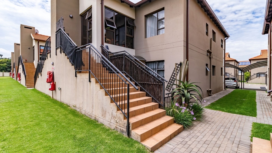 2 Bedroom Property for Sale in Brentwood Park Gauteng