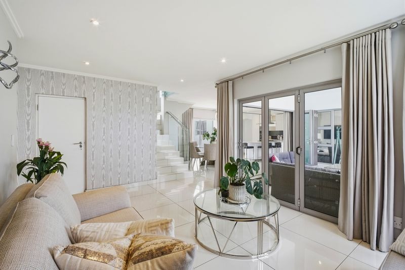 3 Bedroom Property for Sale in Bryanston Gauteng