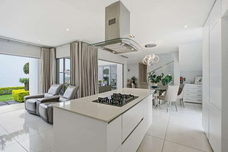 3 Bedroom Property for Sale in Bryanston Gauteng