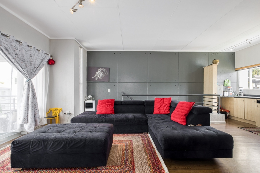 2 Bedroom Property for Sale in Broadacres Gauteng