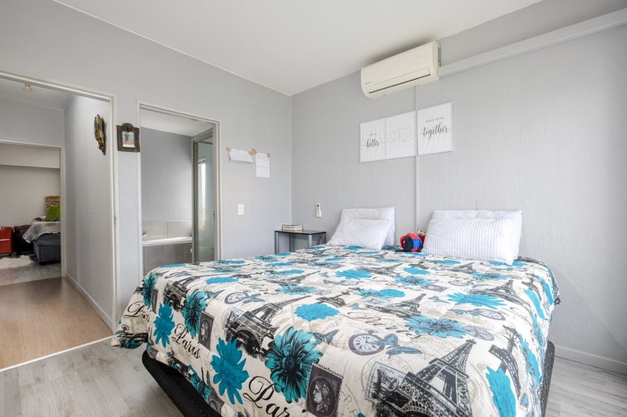 2 Bedroom Property for Sale in Broadacres Gauteng