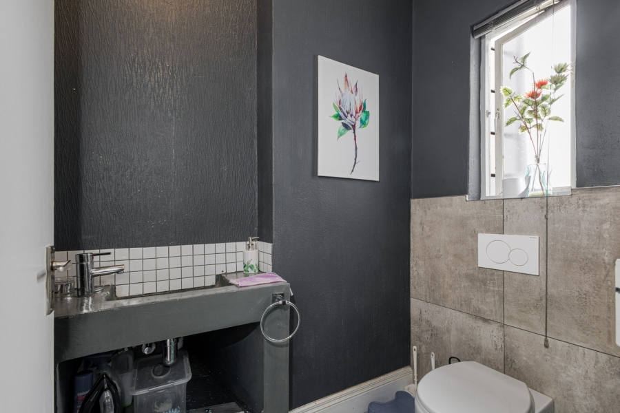 2 Bedroom Property for Sale in Broadacres Gauteng