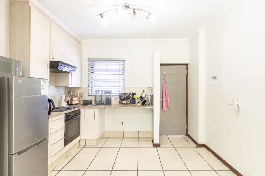 1 Bedroom Property for Sale in Lonehill Gauteng