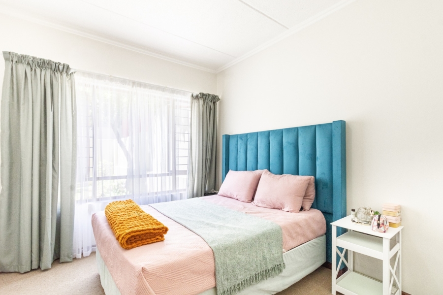 1 Bedroom Property for Sale in Lonehill Gauteng