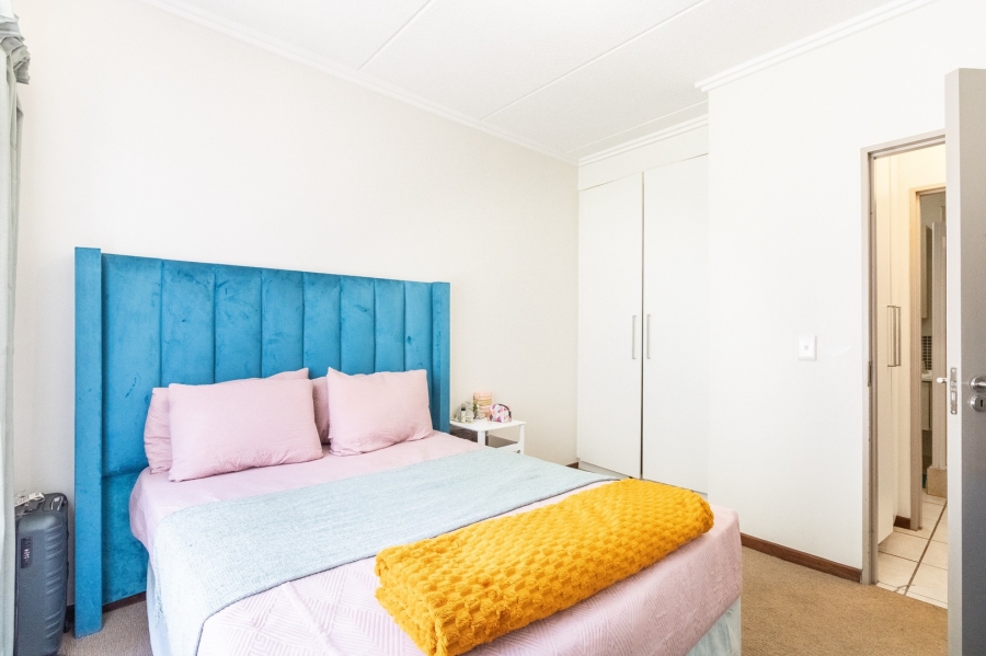 1 Bedroom Property for Sale in Lonehill Gauteng